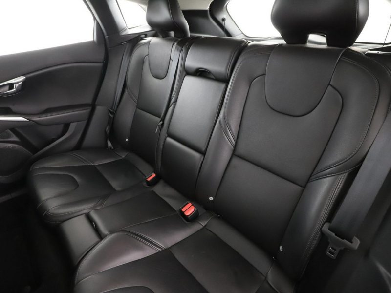 Volvo V40 Inscription Panorama Navi Grzane El.Fotele Skóra Tempomat Xenon Kamera II (2012-)