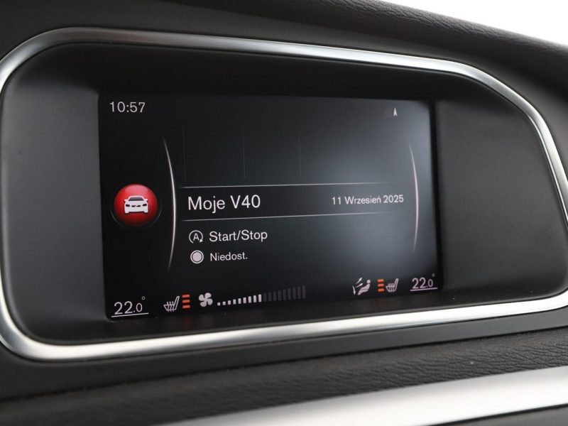 Volvo V40 Inscription Panorama Navi Grzane El.Fotele Skóra Tempomat Xenon Kamera II (2012-)