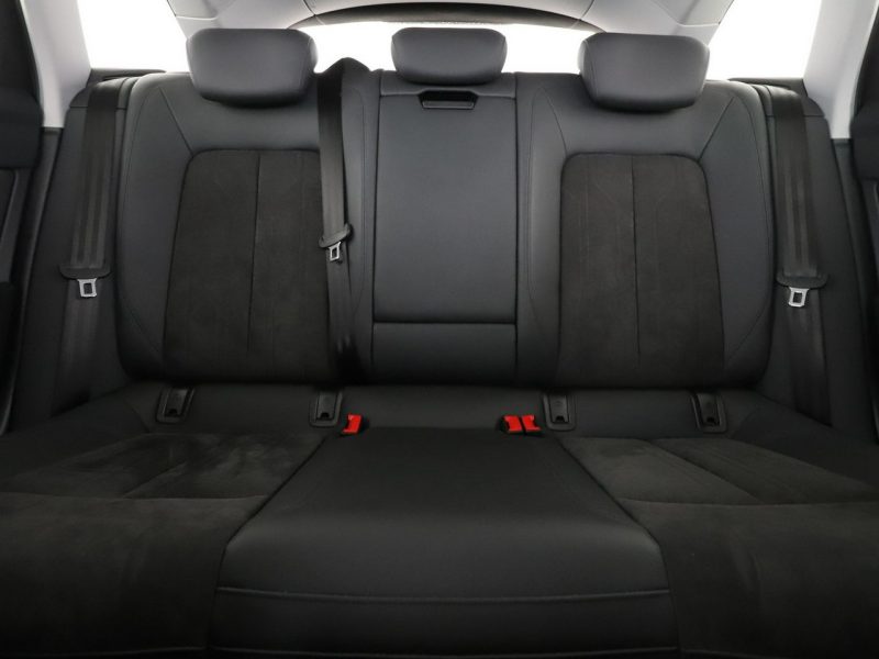 Audi A6 mHEV 4x4 S-Tronic full LED virtual cocpit skóra/alcantara navi kamery C8 (2018-)