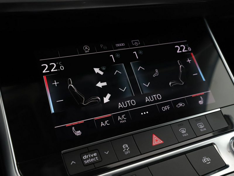 Audi A6 mHEV 4x4 S-Tronic full LED virtual cocpit skóra/alcantara navi kamery C8 (2018-)