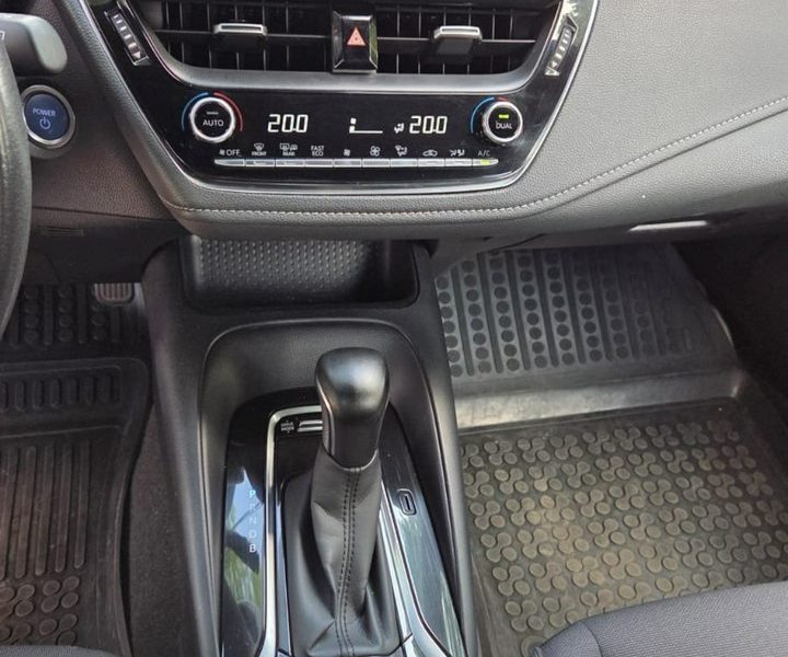 Toyota Corolla 1.8HSD LPG 122KM Serwisowany Bardzo ładna Vat 23% E21 (2019-)