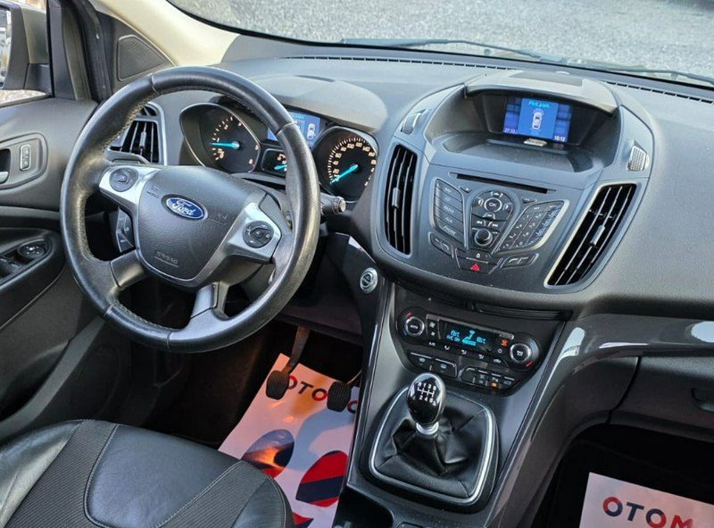 Ford Kuga 2,0 TDCI 140KM Sama parkuje * 4x4 * Manual *GWARANCJA AUTOMI-X.pl II (2012-)