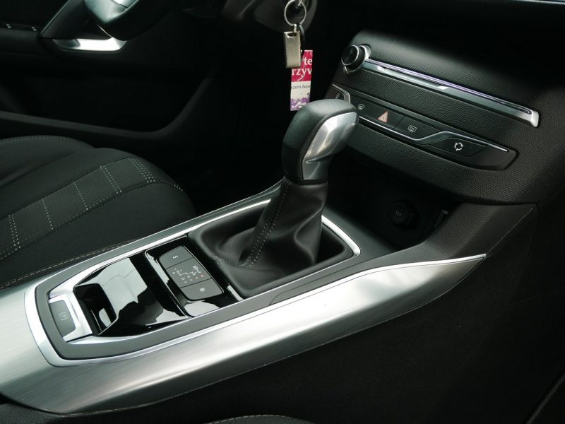 Peugeot 308 2.0 B-HDi 150KM [Eu5] Kombi Automat -Navi -Full LED -1 Wł od 6 lat T9 (2014-2021)