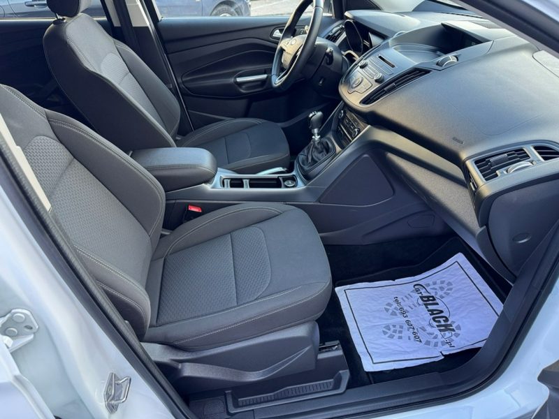 Ford Kuga Pisemna Gwarancja 12 miesięcy II (2012-)