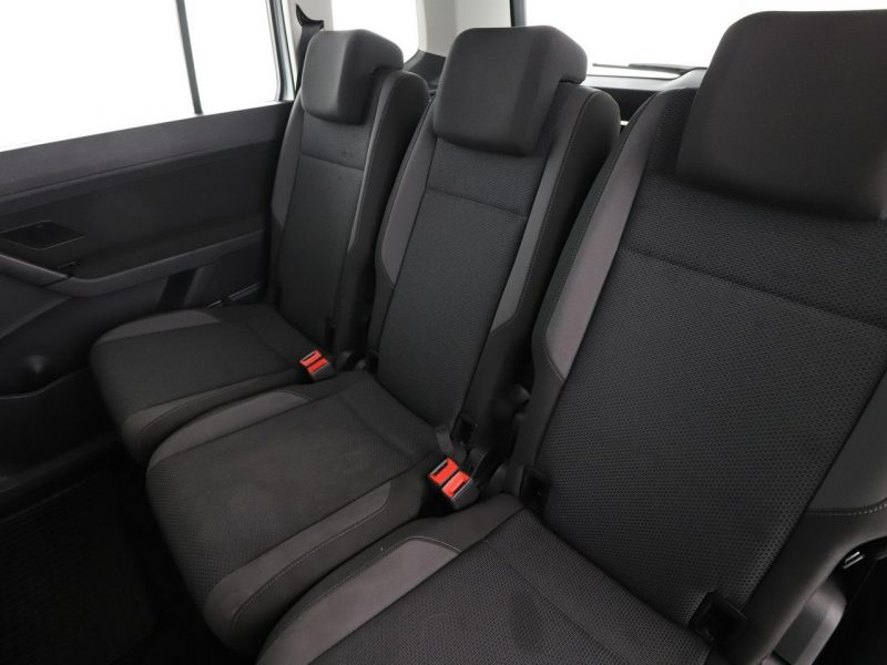 Volkswagen Touran klimatyzacja czujniki parkowania przód i tył III (2015-)