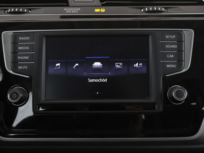Volkswagen Touran klimatyzacja czujniki parkowania przód i tył III (2015-)