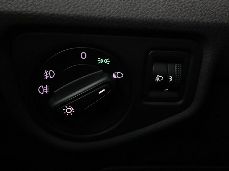 Volkswagen Touran klimatyzacja czujniki parkowania przód i tył III (2015-)