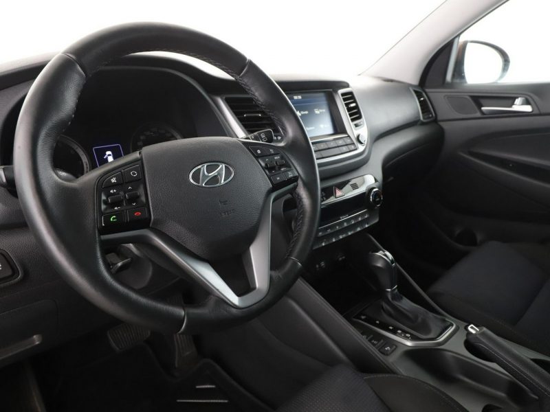 Hyundai Tucson Advantage automat 4x4 177KM navi kamera grzane fotele klima-auto III (2015-2020)