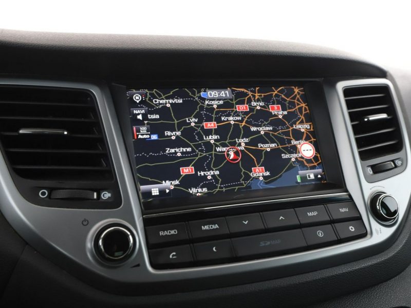 Hyundai Tucson Advantage automat 4x4 177KM navi kamera grzane fotele klima-auto III (2015-2020)
