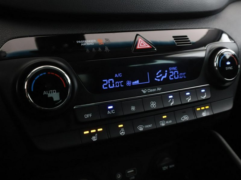 Hyundai Tucson Advantage automat 4x4 177KM navi kamera grzane fotele klima-auto III (2015-2020)