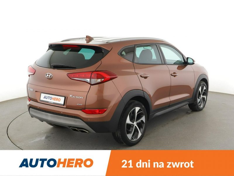 Hyundai Tucson Advantage automat 4x4 177KM navi kamera grzane fotele klima-auto III (2015-2020)