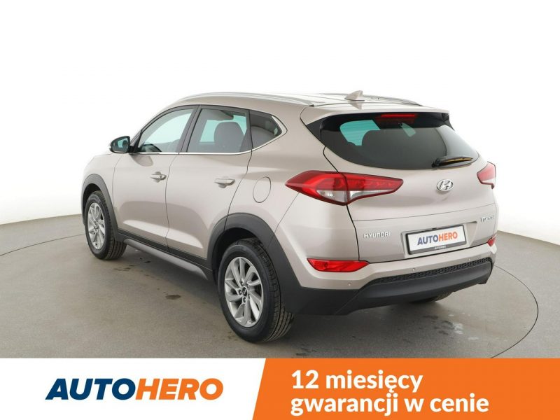 Hyundai Tucson Kamera, Navi, Podg.fotele 4, Aut.klima III (2015-2020)