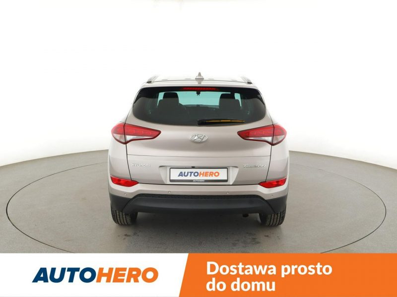 Hyundai Tucson Kamera, Navi, Podg.fotele 4, Aut.klima III (2015-2020)