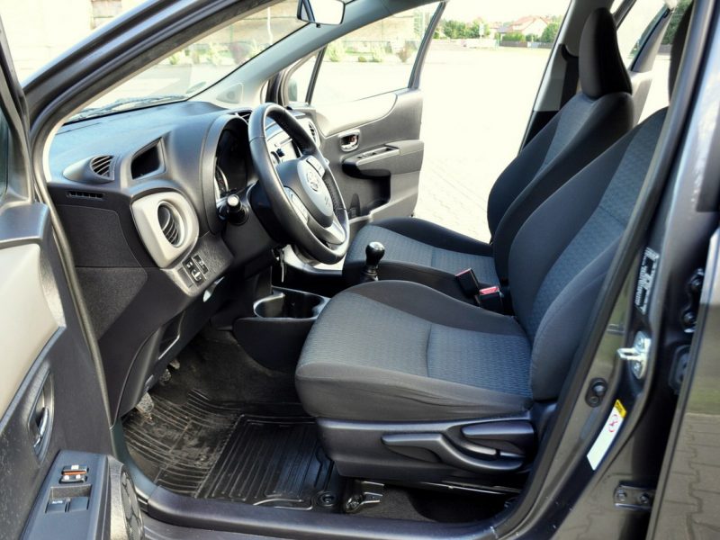 Toyota Yaris 1.0i(69KM)*153tyś.km*Duża Navi*Kamera*Klimatyzacja*I Właściciel"ASO III (2011-2019)