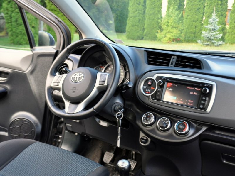 Toyota Yaris 1.0i(69KM)*153tyś.km*Duża Navi*Kamera*Klimatyzacja*I Właściciel"ASO III (2011-2019)