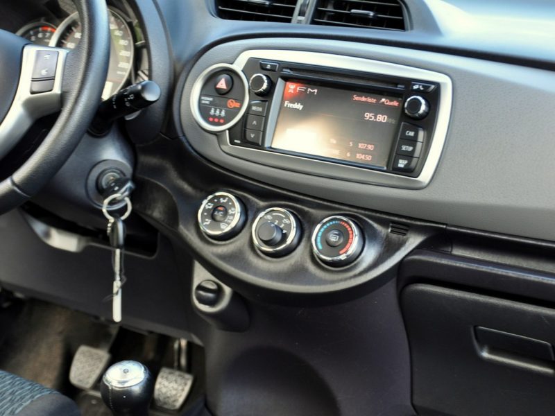 Toyota Yaris 1.0i(69KM)*153tyś.km*Duża Navi*Kamera*Klimatyzacja*I Właściciel"ASO III (2011-2019)