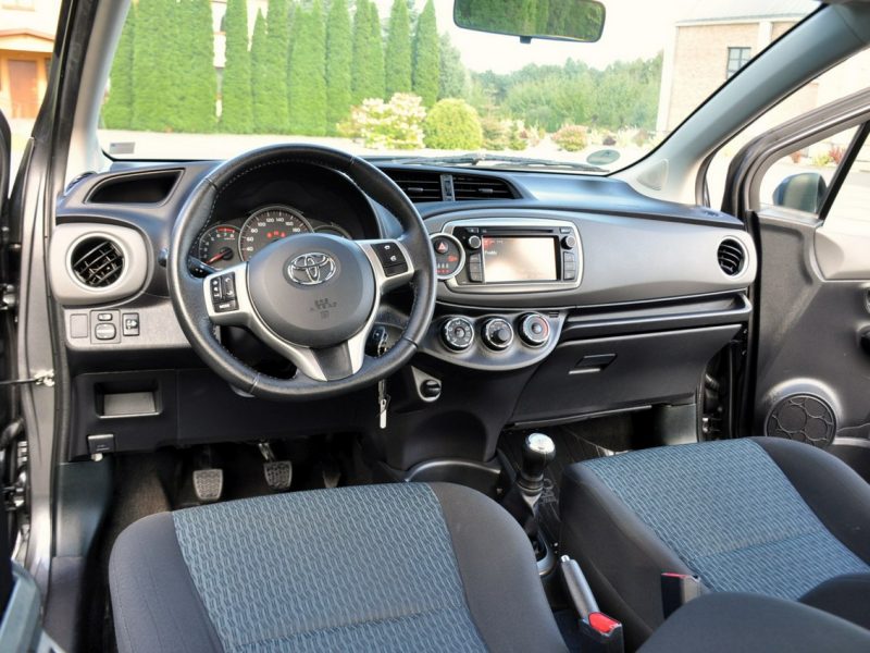 Toyota Yaris 1.0i(69KM)*153tyś.km*Duża Navi*Kamera*Klimatyzacja*I Właściciel"ASO III (2011-2019)