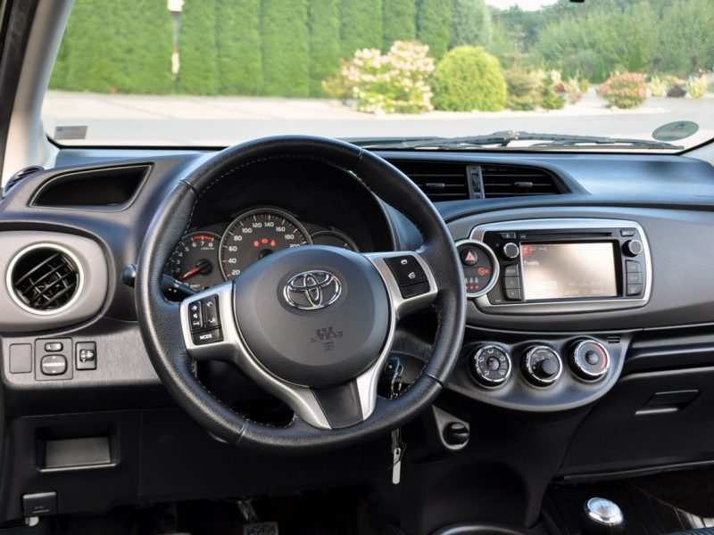 Toyota Yaris 1.0i(69KM)*153tyś.km*Duża Navi*Kamera*Klimatyzacja*I Właściciel"ASO III (2011-2019)