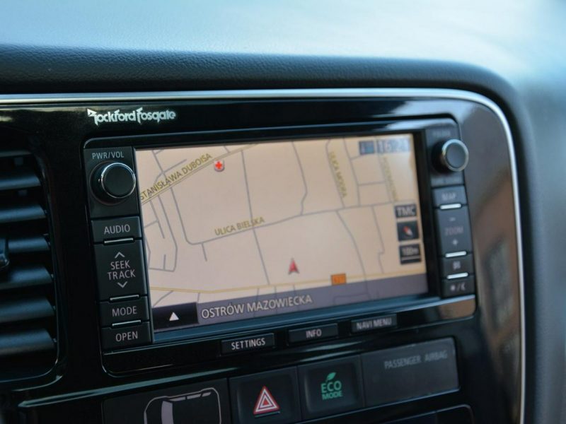 Mitsubishi Outlander 2.2Di-D(150KM)4WD 7-Foteli Xenon Skóry Navi Kamera Nowe opony ALU18 III (2012-)