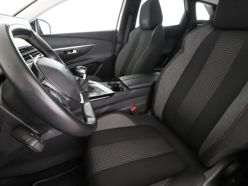 Peugeot 3008 FV23% navi virtual kamera tempomat II (2016-)