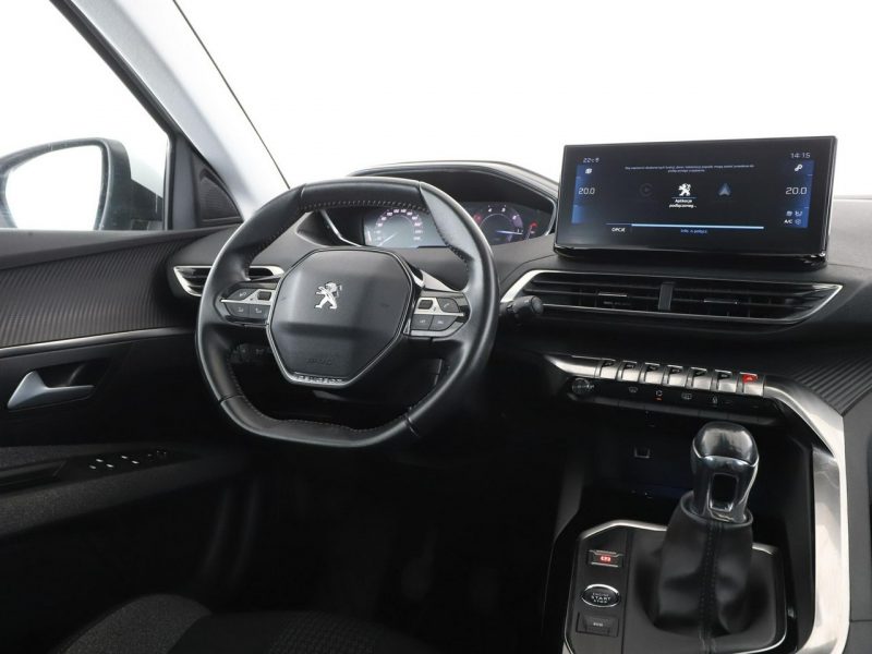 Peugeot 3008 FV23% navi virtual kamera tempomat II (2016-)