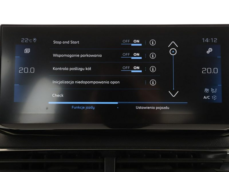 Peugeot 3008 FV23% navi virtual kamera tempomat II (2016-)