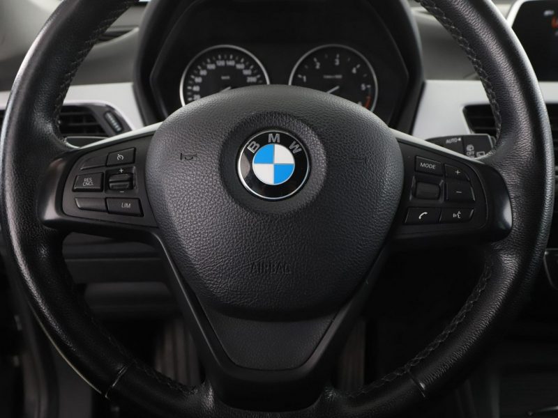 BMW X1 GRATIS! Pakiet Serwisowy o wartości 1500 zł! II (F48) (2015-)