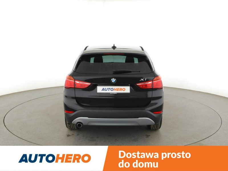 BMW X1 GRATIS! Pakiet Serwisowy o wartości 1500 zł! II (F48) (2015-)