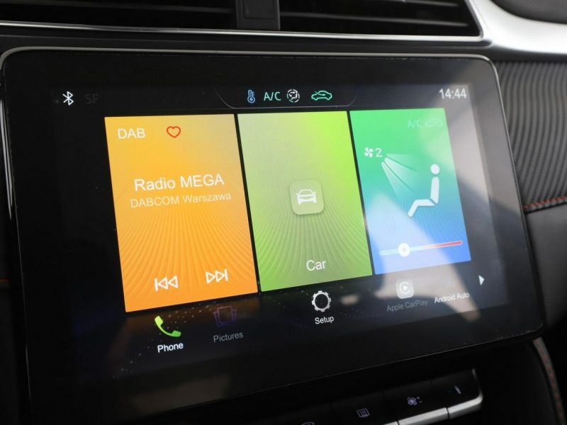 MG ZS Serwis Klimatyzacja Czujniki parkowania El. szyby USB
