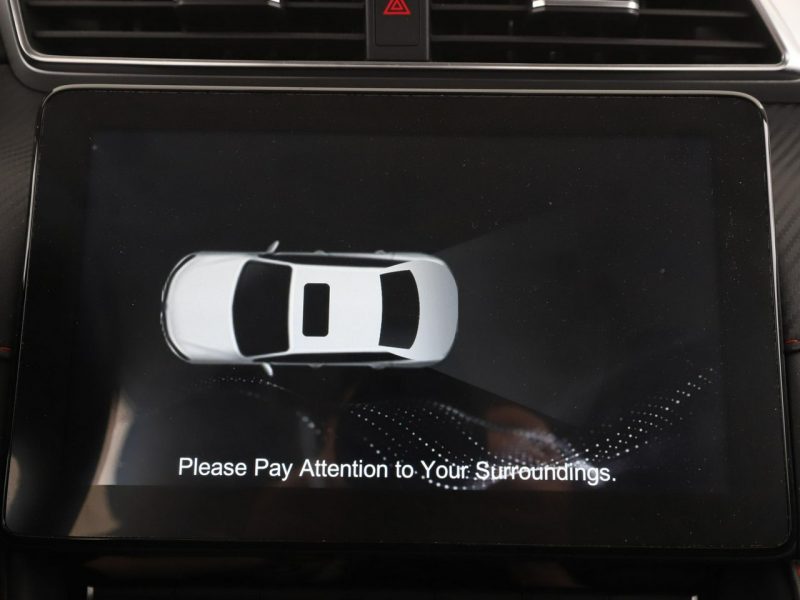 MG ZS Serwis Klimatyzacja Czujniki parkowania El. szyby USB