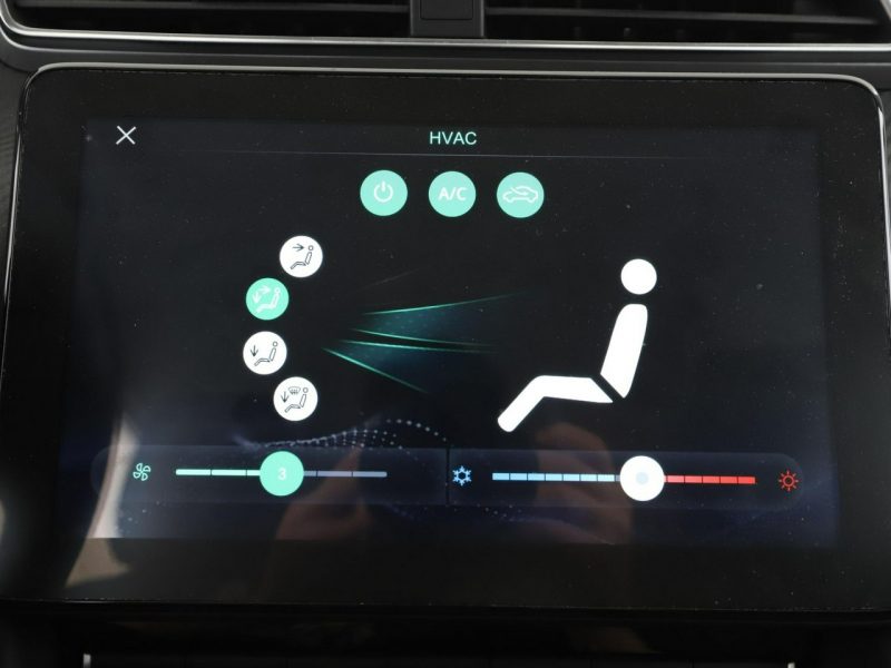 MG ZS Serwis Klimatyzacja Czujniki parkowania El. szyby USB