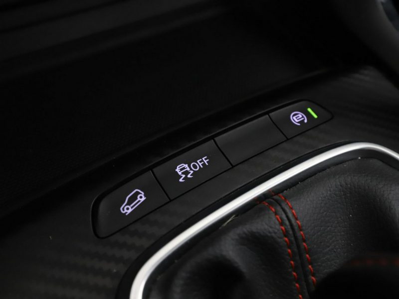 MG ZS Serwis Klimatyzacja Czujniki parkowania El. szyby USB
