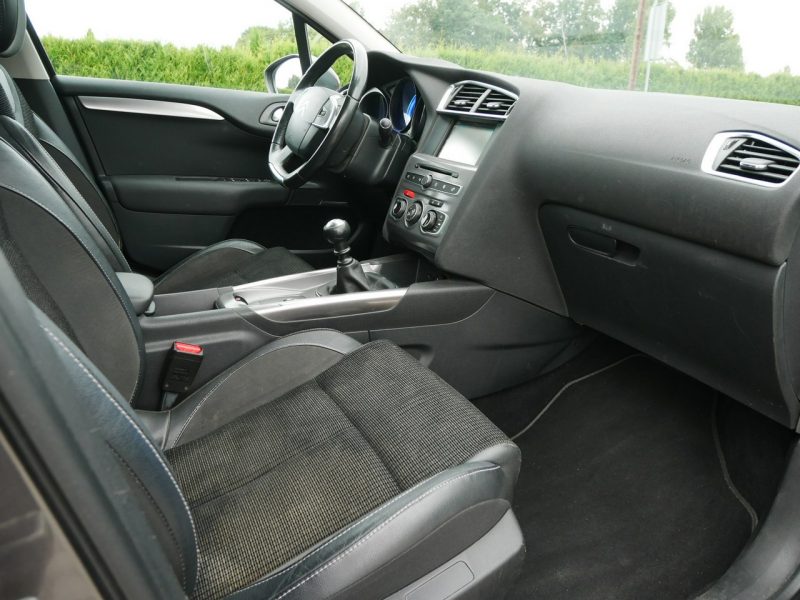 Citroen C4 1.2PT 130KM Eu6 -Navi -Bogata wersja -Zobacz II (2010-)