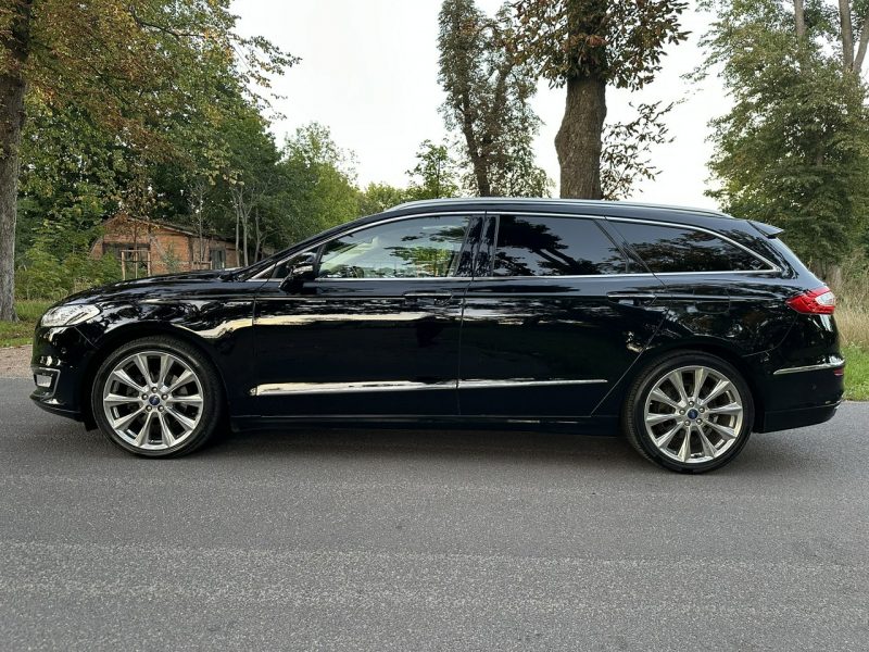Ford Mondeo Vignale 2.0 TDCI 180 Koni Panorama Sony Full Radar Kamera Super Stan Mk5 (2014-)
