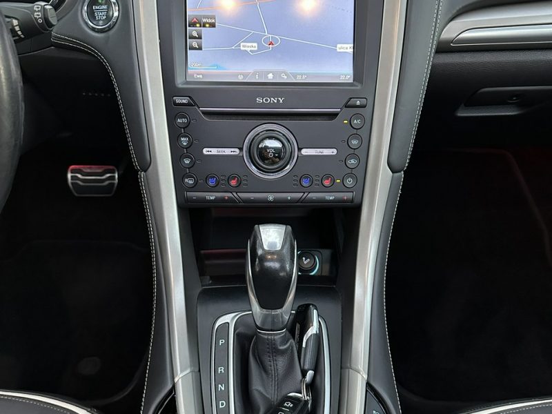 Ford Mondeo Vignale 2.0 TDCI 180 Koni Panorama Sony Full Radar Kamera Super Stan Mk5 (2014-)