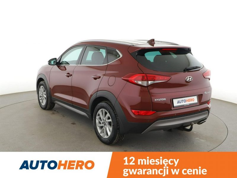 Hyundai Tucson 4X4 Navi Czujniki parkowania Klimatyzacja Podgrzewane fotele Bluetooth III (2015-2020)