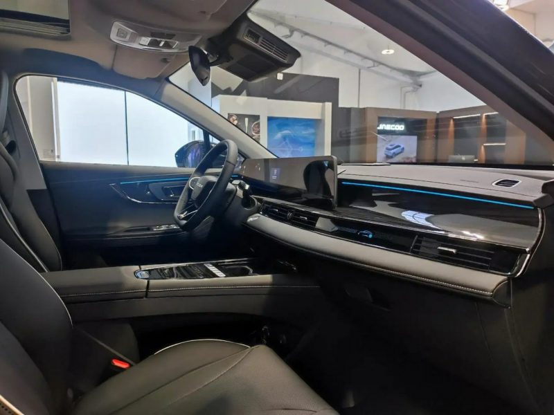 OMODA 5 Premium -Rabat 13 900 zł brutto, gotowy do odbioru!! II (2010-)