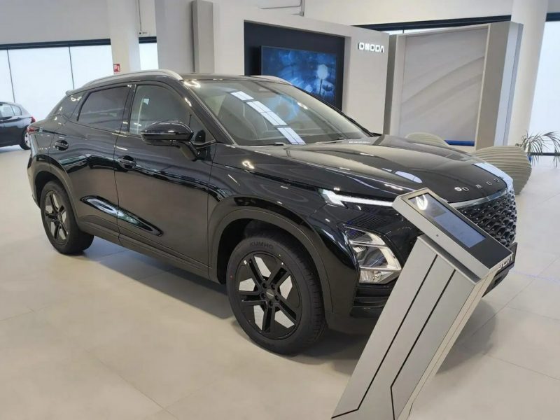 OMODA 5 Premium -Rabat 13 900 zł brutto, gotowy do odbioru!! II (2010-)