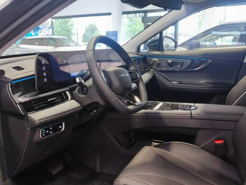 OMODA 5 Premium -Rabat 13 900 zł brutto, gotowy do odbioru!! II (2010-)