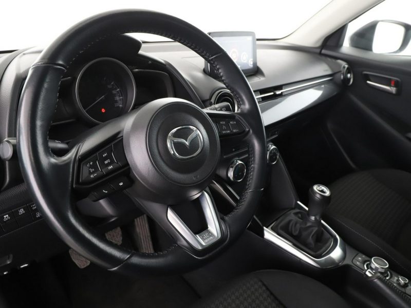 Mazda 2 1.5 Takumi Klimatronik Tempomat Grzane Fotele Asystenci Kamera PDC III (2015-)