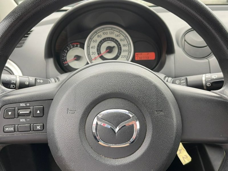 Mazda 2 1.4 Benzyna Zarejestrowany Ubezpieczony II (2007-2014)