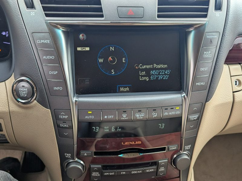 Lexus LS LS 460 V8 4x4 (AWD)/zarejestrowany w Polsce IV (2006-2017)