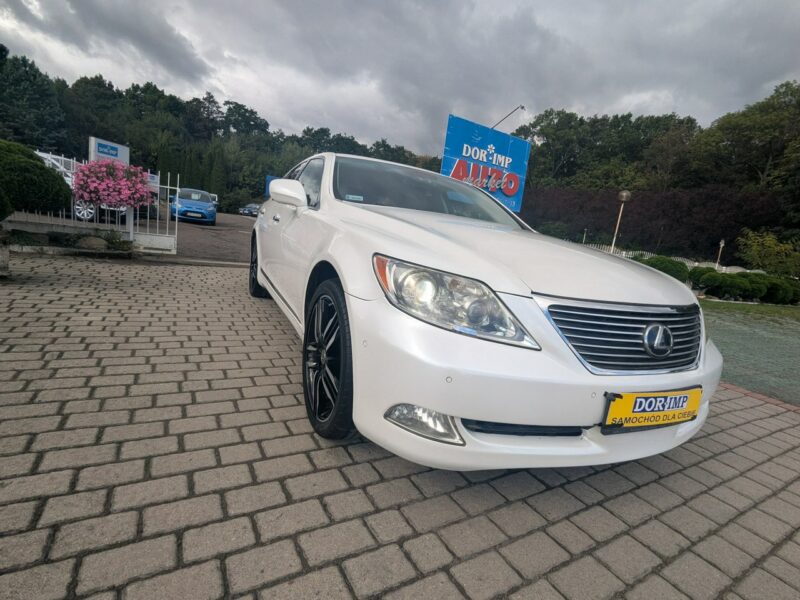 Lexus LS LS 460 V8 4x4 (AWD)/zarejestrowany w Polsce IV (2006-2017)