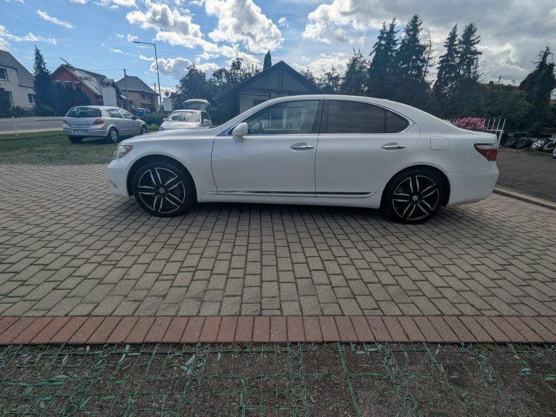 Lexus LS LS 460 V8 4x4 (AWD)/zarejestrowany w Polsce IV (2006-2017)