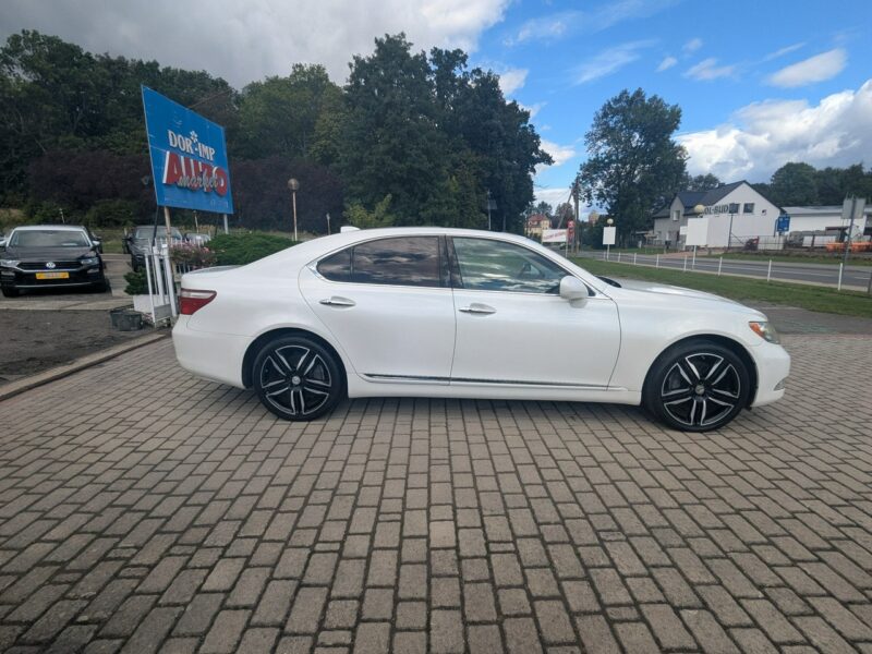 Lexus LS LS 460 V8 4x4 (AWD)/zarejestrowany w Polsce IV (2006-2017)