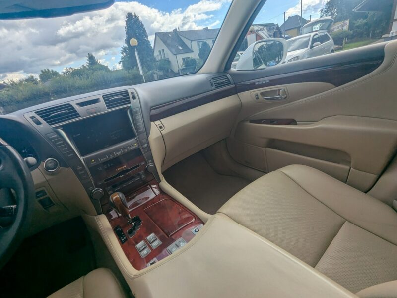 Lexus LS LS 460 V8 4x4 (AWD)/zarejestrowany w Polsce IV (2006-2017)