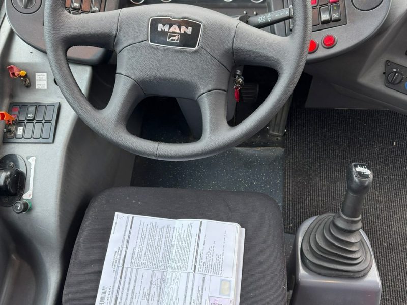 Man SCOLER 3 , PODMIEJSKI , SZKOLNY AUTOBUS MAN CARRIER Scoler 3 , szkolny , 62 miejsc , sprowadzony