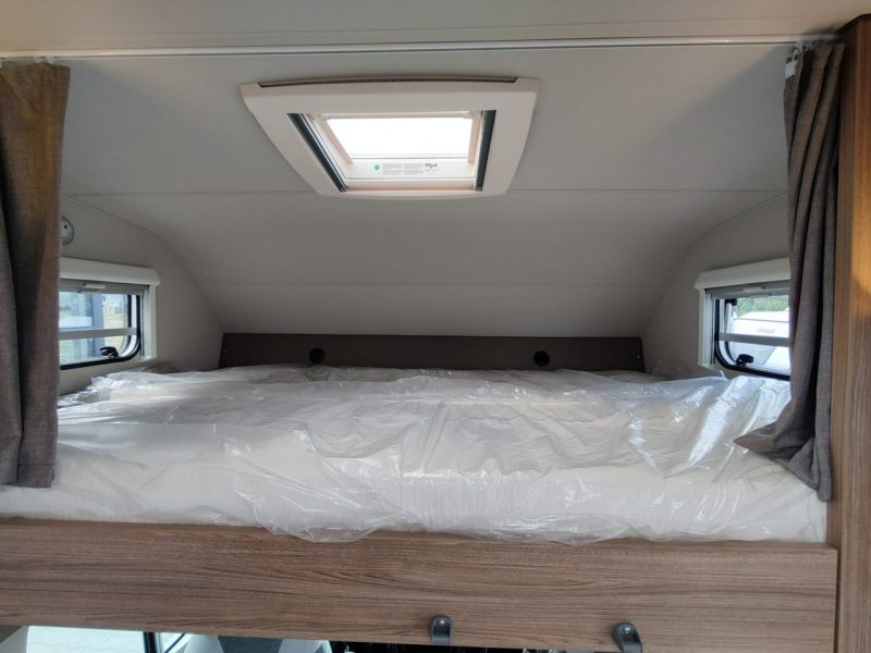 samochody kempingowe Weinsberg CaraHome 650 MEG 5 os. alkowa od WEINSBERG z automatem i FullLED!! Korzyść 77.900 PLN!!