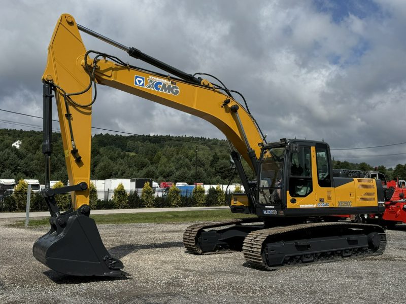 gąsienicowa XCMG XE 250C 25ton Bez DPF i Adblue Stan Jak Nowy możliwa Zamiana lub Wynajem Caterpillar Sany Doosan Volvo