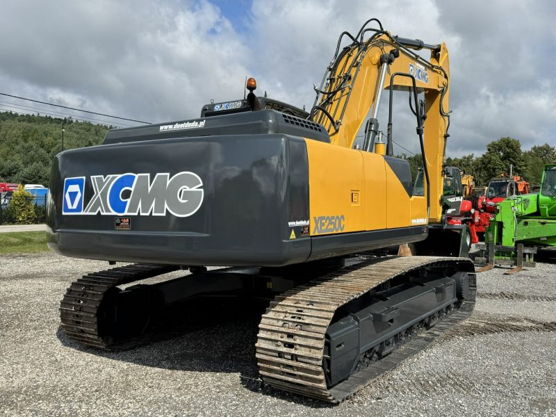 gąsienicowa XCMG XE 250C 25ton Bez DPF i Adblue Stan Jak Nowy możliwa Zamiana lub Wynajem Caterpillar Sany Doosan Volvo